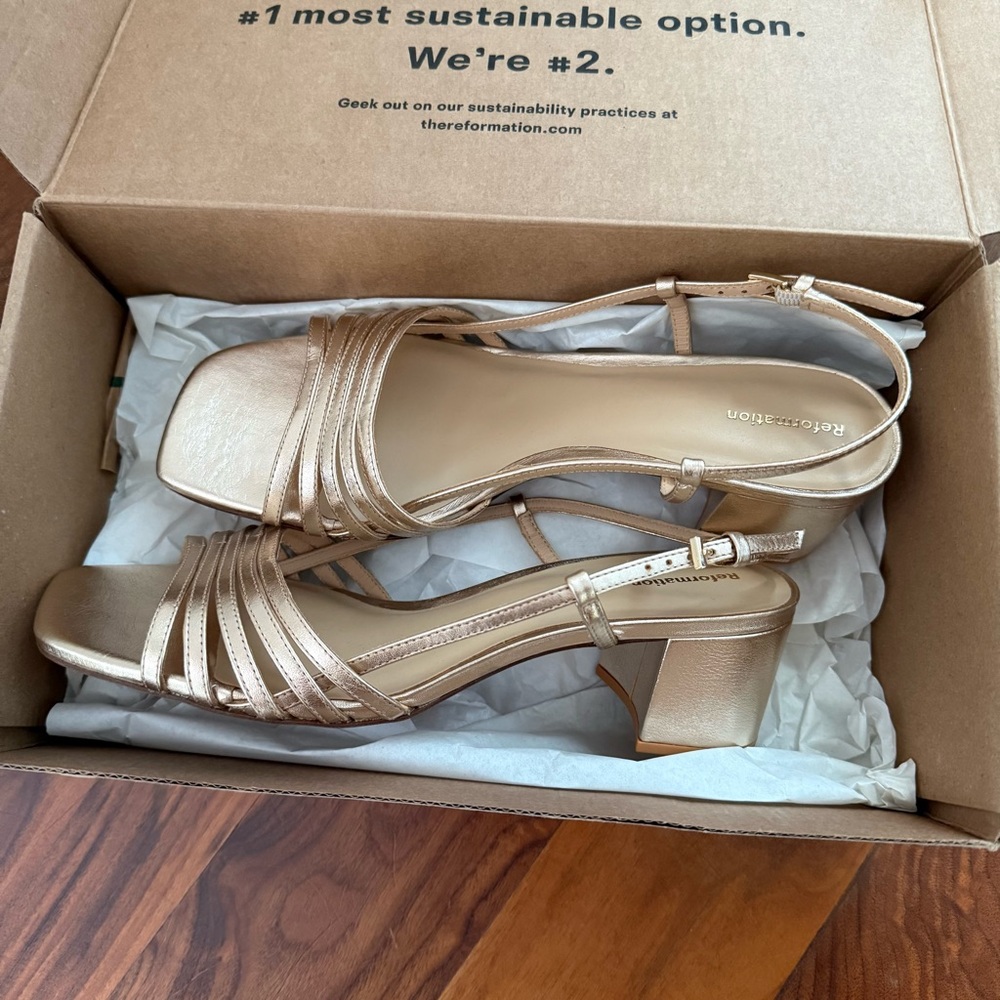 Reformation Gold Block Heel Sandals - Picture 3 of 5